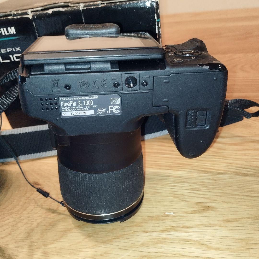 FUJIFILM FINEPIX SL1000　箱　取説付き
