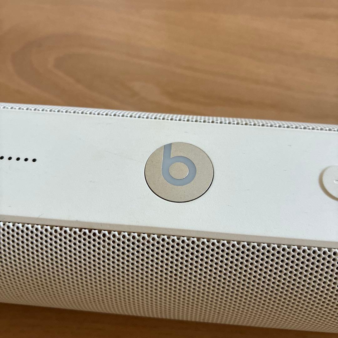 beats pill＋ ワイヤレススピーカー　Apple純正充電ケーブル付
