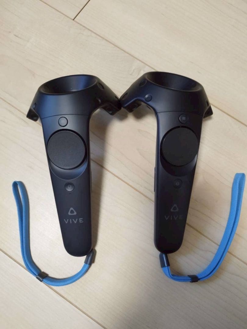 【美品】VIVE COSMOS ELITE VRヘッドセット