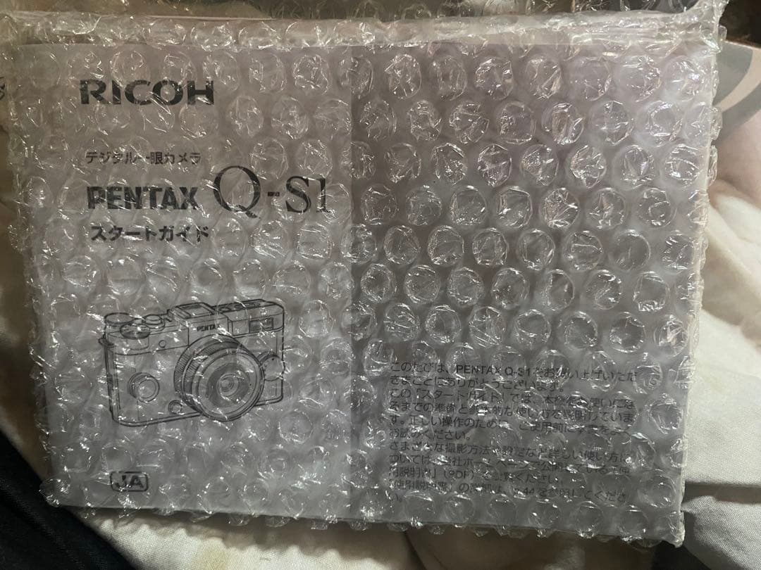 RICOH PENTAX Q-S1 本体とレンズ