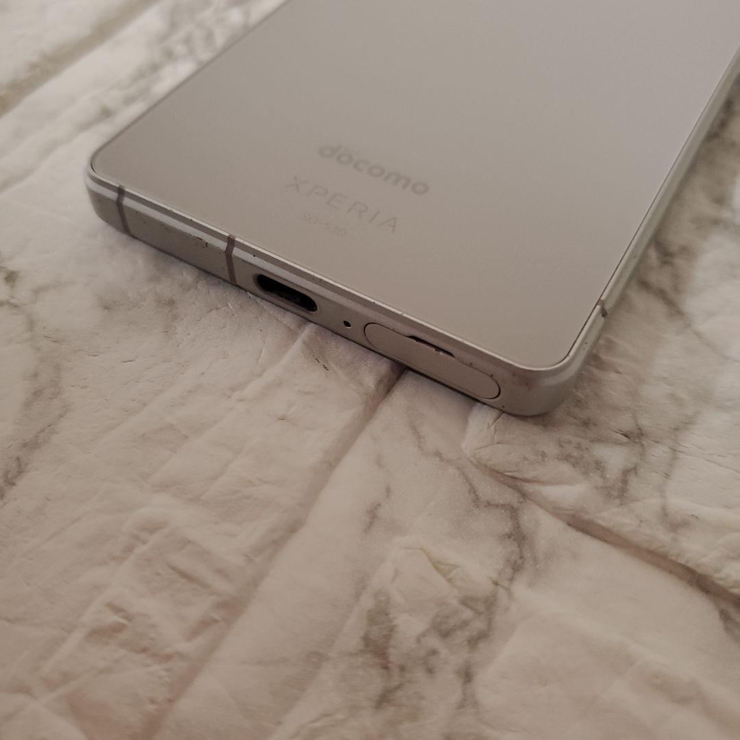 142 Xperia 5 Ⅴ 128GB SIMフリー プラチナシルバー