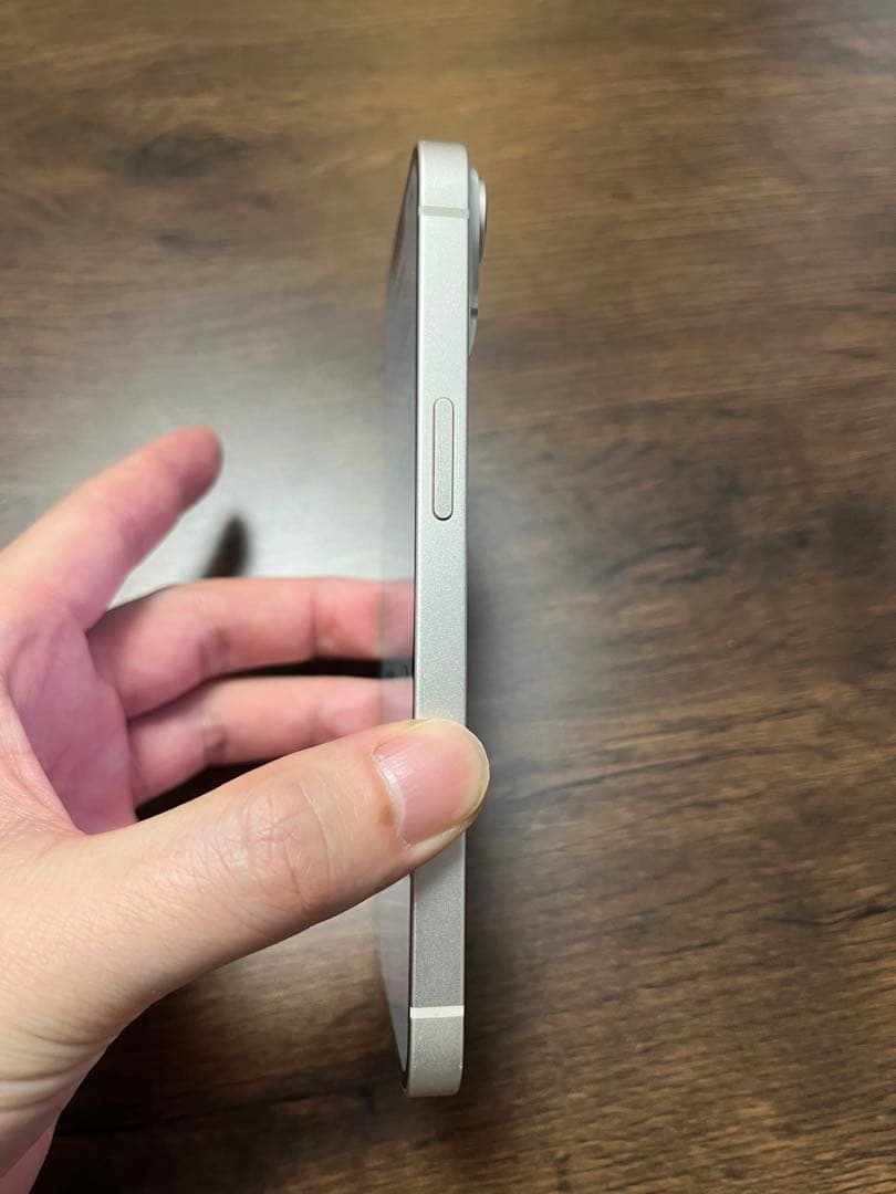 iPhone14 128GB SIMフリー 85%