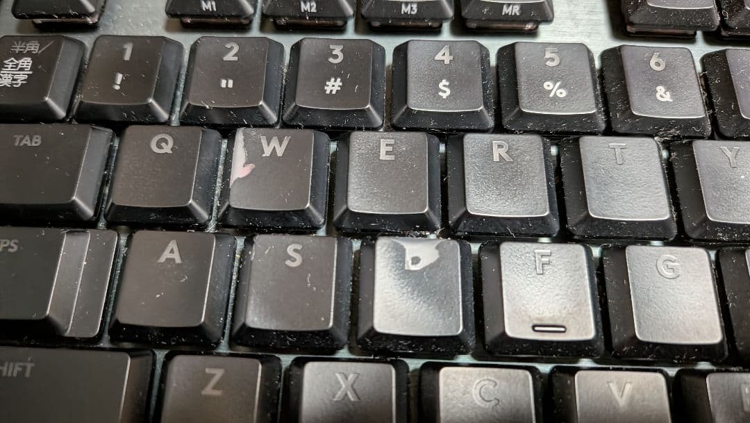 Logitech G913 TKL メカニカルキーボード