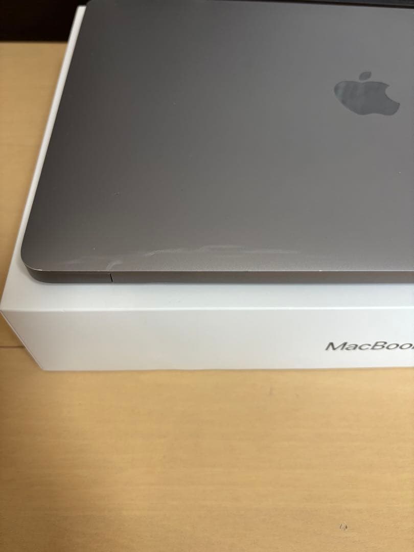 MacBook Air13インチ　M1 2020年