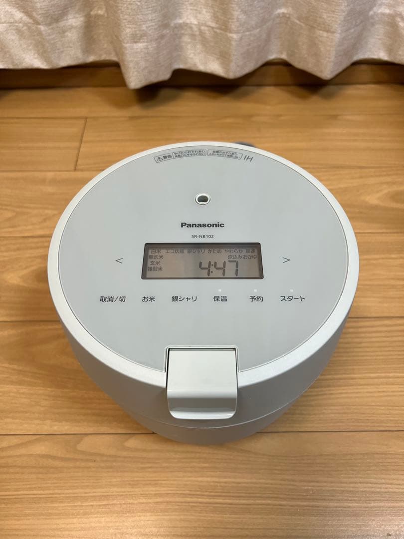 Panasonic SR-NB102圧力IH炊飯器5.5合ホワイト2022年製