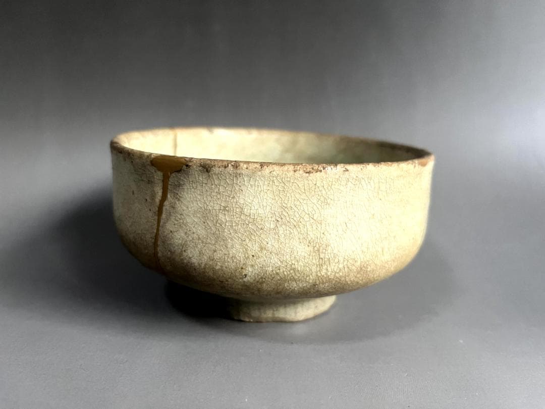 茶碗■瀬戸唐津時代物【最高峰の逸品】江戸期 金継ぎの景色と力強い土見せ 時代物■
