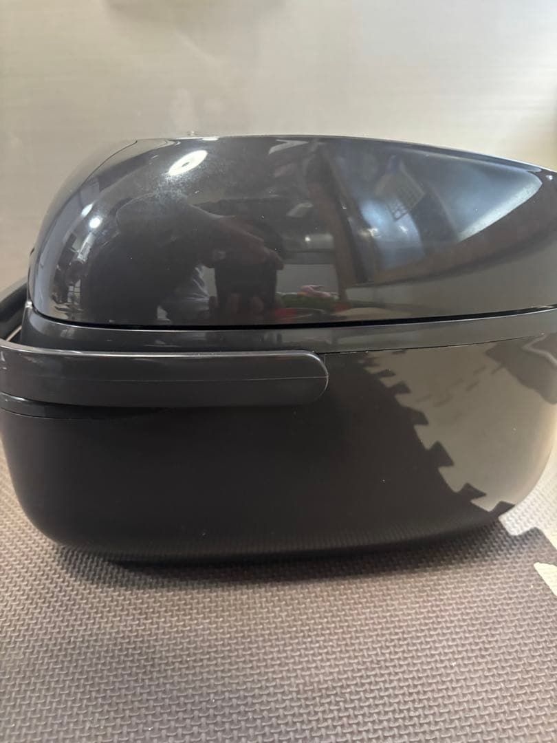 TOSHIBA 炊飯器　RC-10E2VR-2023年製