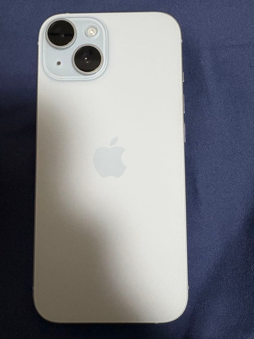 iPhone 15 ブルー　SIMフリー　バッテリー81%