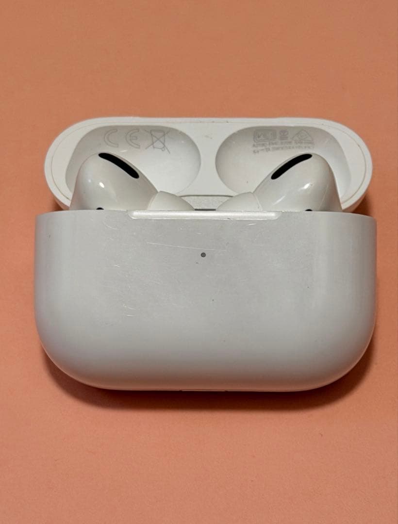 AirPods Pro 付属品あり
