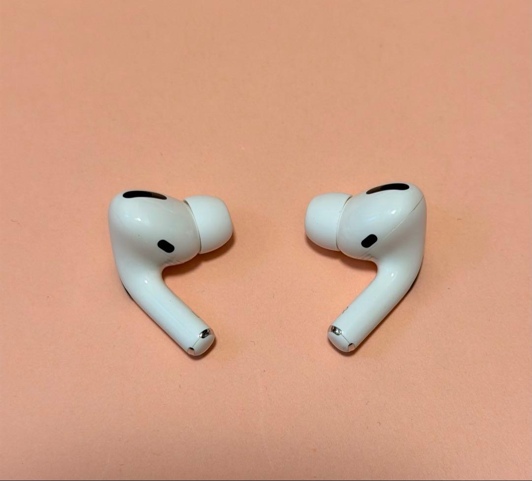 AirPods Pro 付属品あり