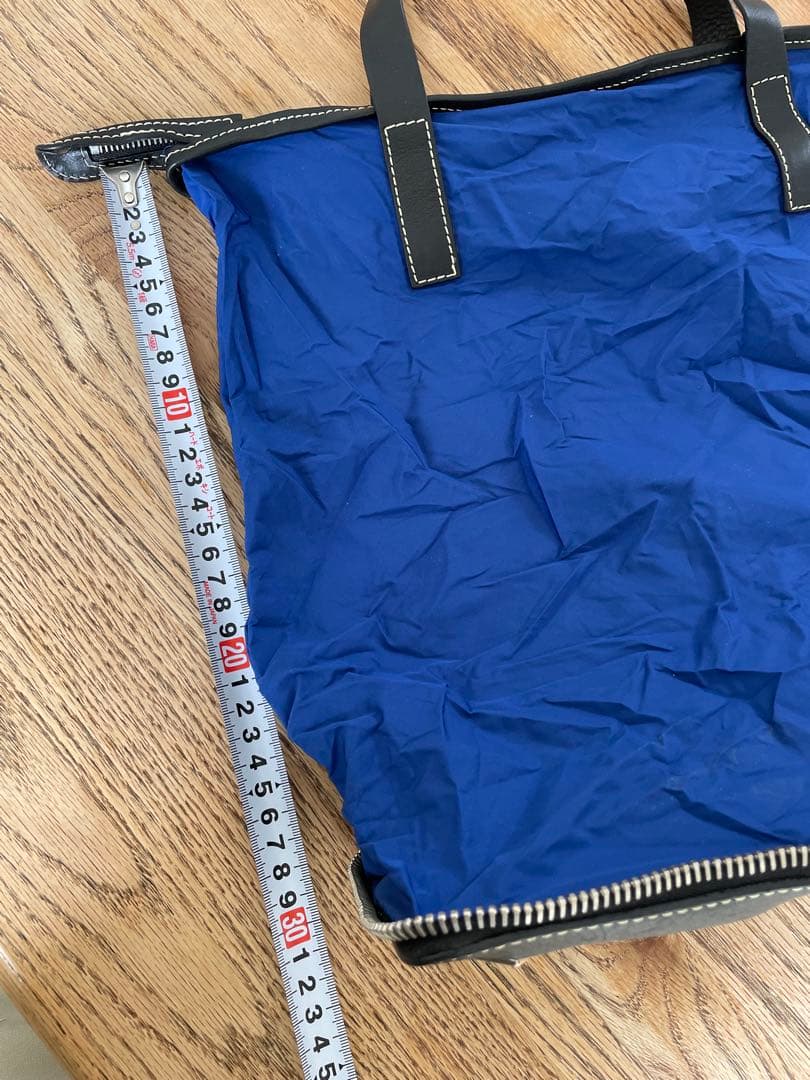 極美品 DSQUARED 2 折り畳みファスナー収納 ワッペンバッグ ディースク