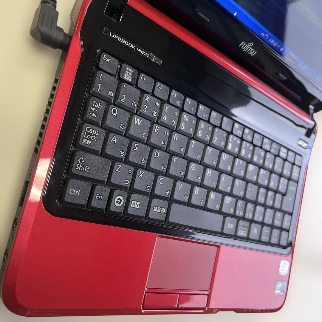 ☆訳有格安美品☆WindowsXP☆10.1型小型ノートPC☆（ルビーレッド）☆
