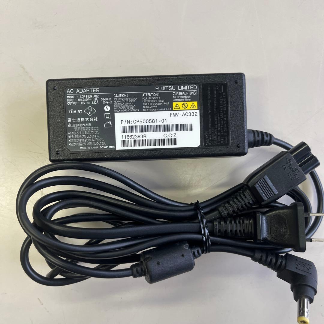 ☆訳有格安美品☆WindowsXP☆10.1型小型ノートPC☆（ルビーレッド）☆