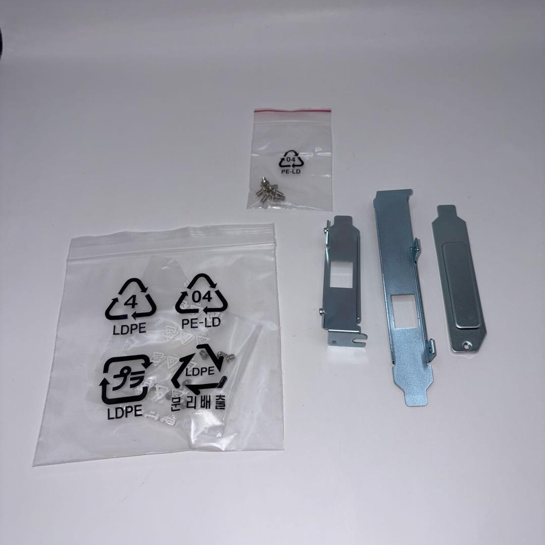 【美品】QNAP NAS TS-251D 付属品多数／HDDなし