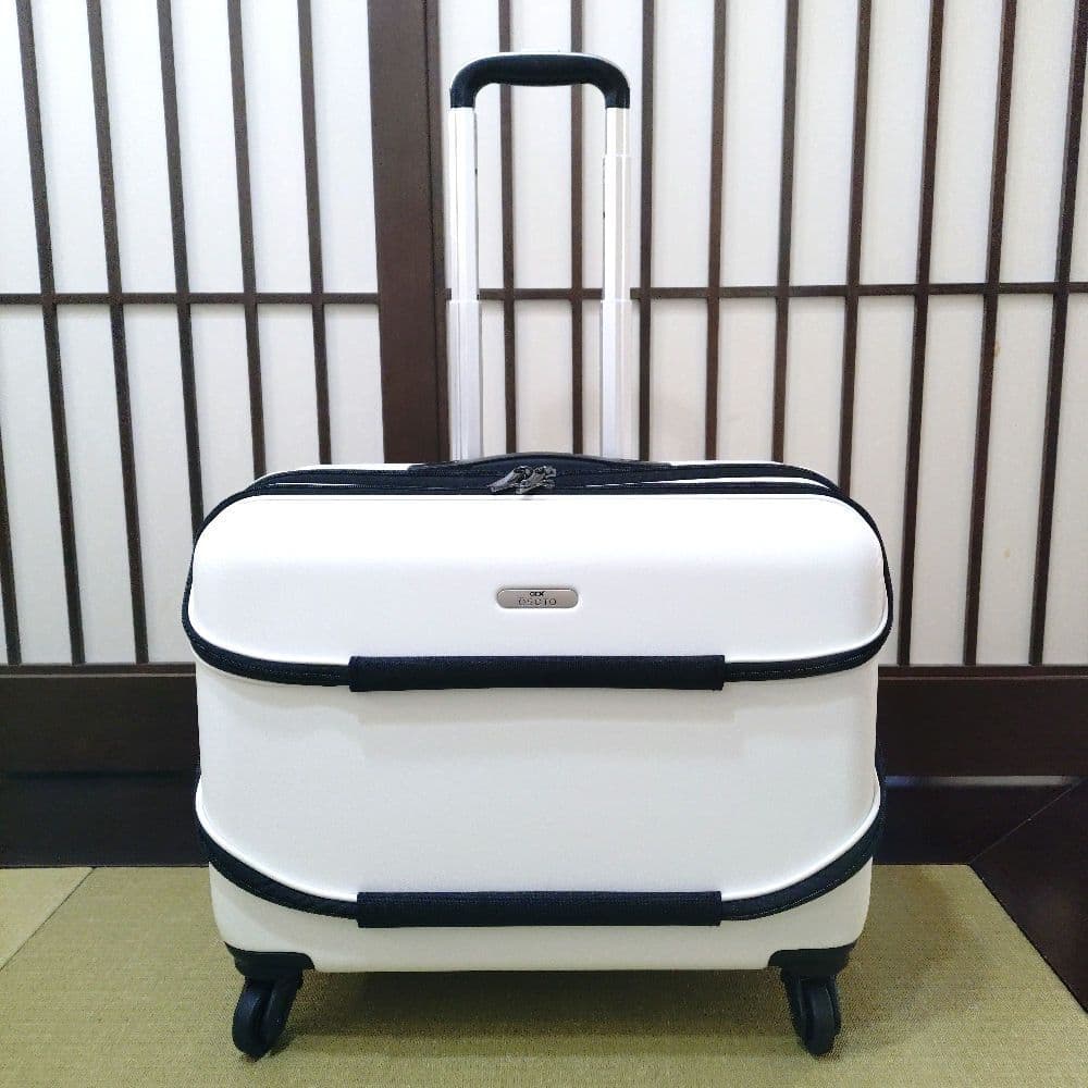 【美品】OSOTOキャリー roller ローラーII M 犬猫用 白