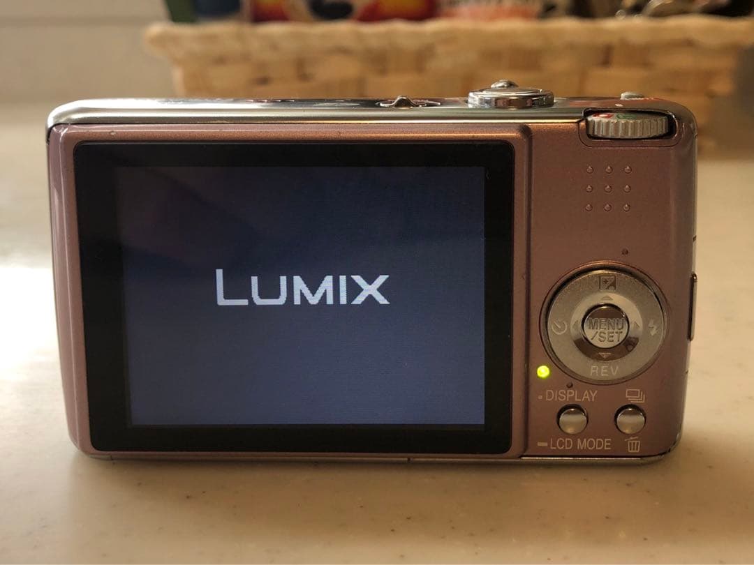 Panasonic LUMIX DMC-FX01コンデジ ピンク