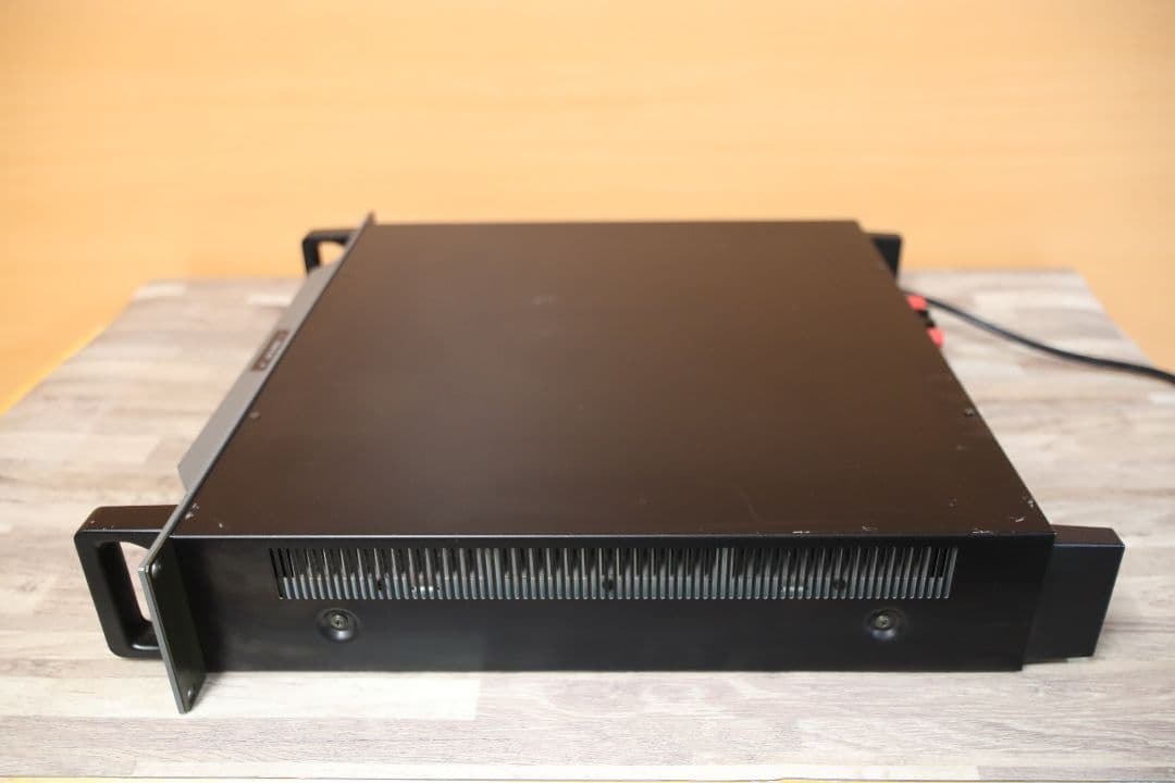 ①SONY　プロ用パワーアンプ