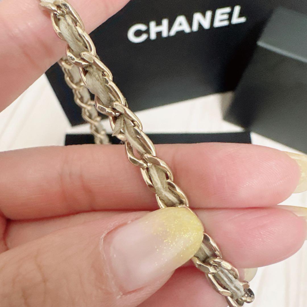 CHANEL シャネル　マトラッセ　iPhone15Pro ケース