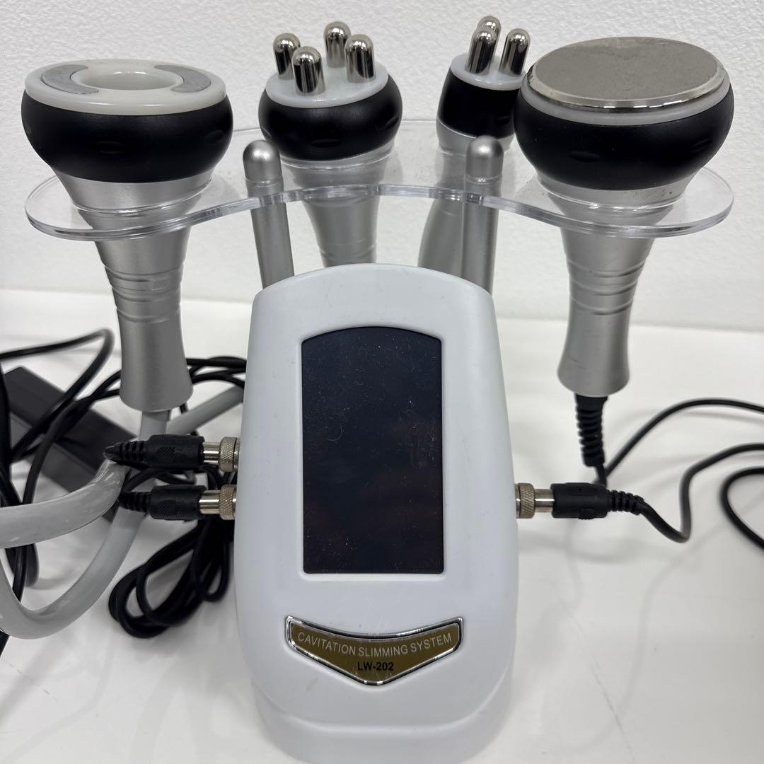 エステ　Cavitation Slimming System　美容