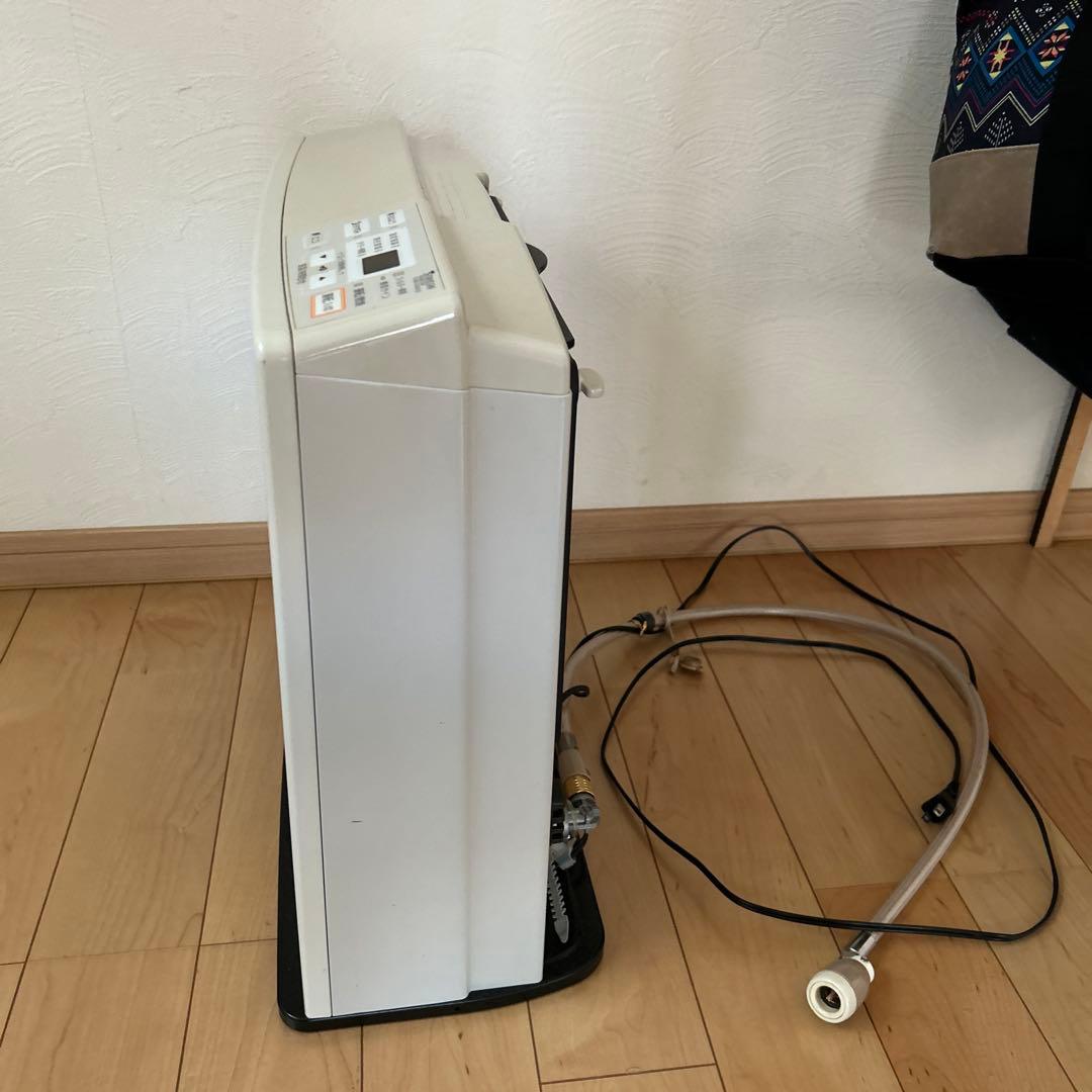 リンナイガスファンヒーター デジタル表示 ホワイト