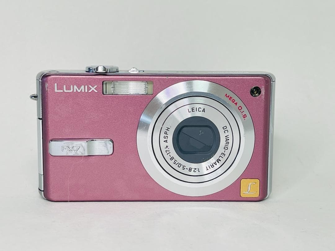 Panasonic LUMIX ／FX07／FX08 コンデジカメラ　2台セット