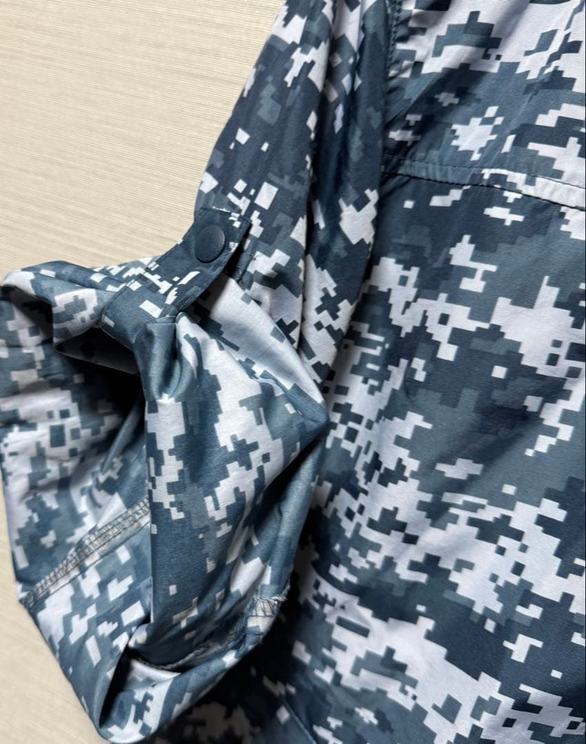鉄筋屋さんの空調服　青迷彩柄　剛肩チタン