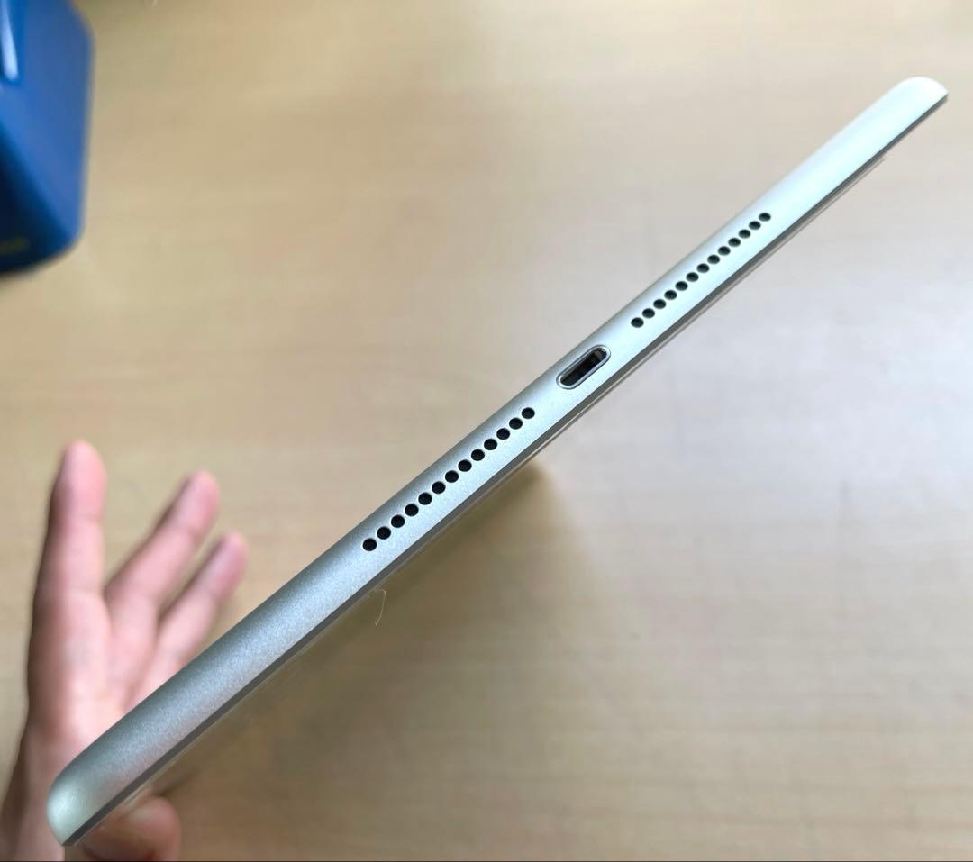iPad 第6世代　Wi-Fiモデル　シルバー　32GB A1893 #3