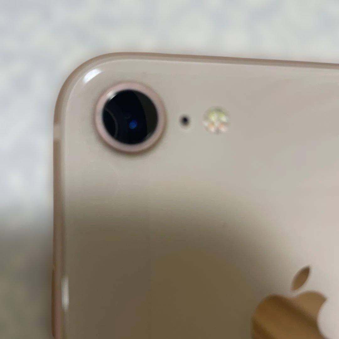 iPhone8 docomo バッテリー91 % 箱イヤホン未使用
