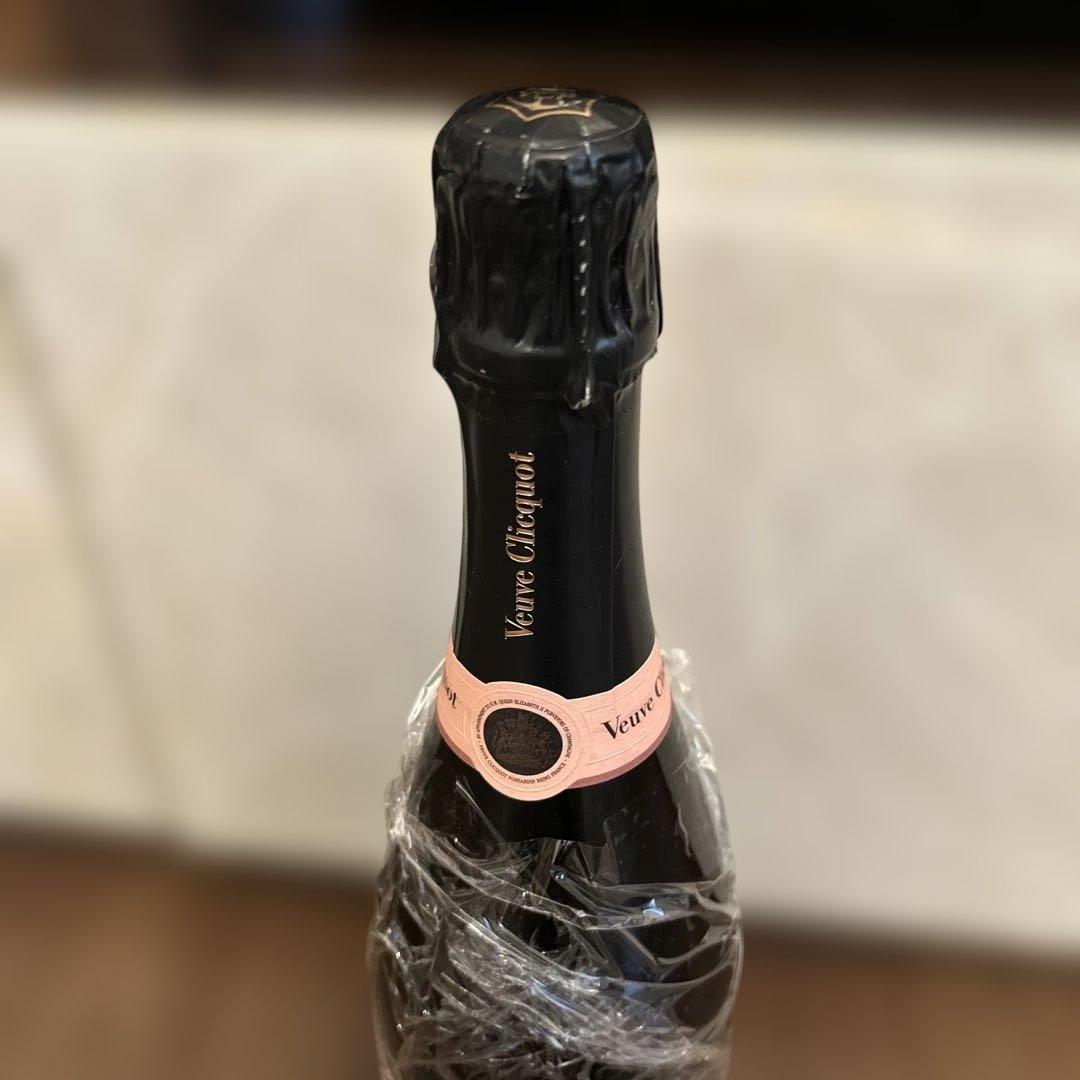 Veuve Clicquot ロゼ シャンパン 750ml