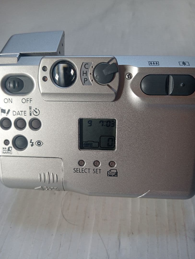 Canon IXY 220 デジタルカメラ希少品キャノン