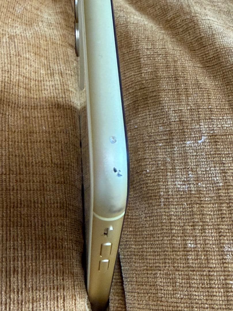 Apple iPhone 11 イエロー 本体