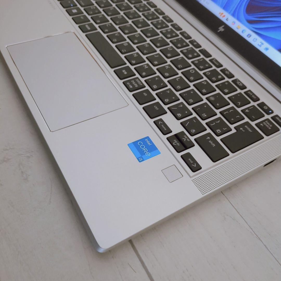 ⑦ EliteBook 630 G10 16GB 256GB MS Office