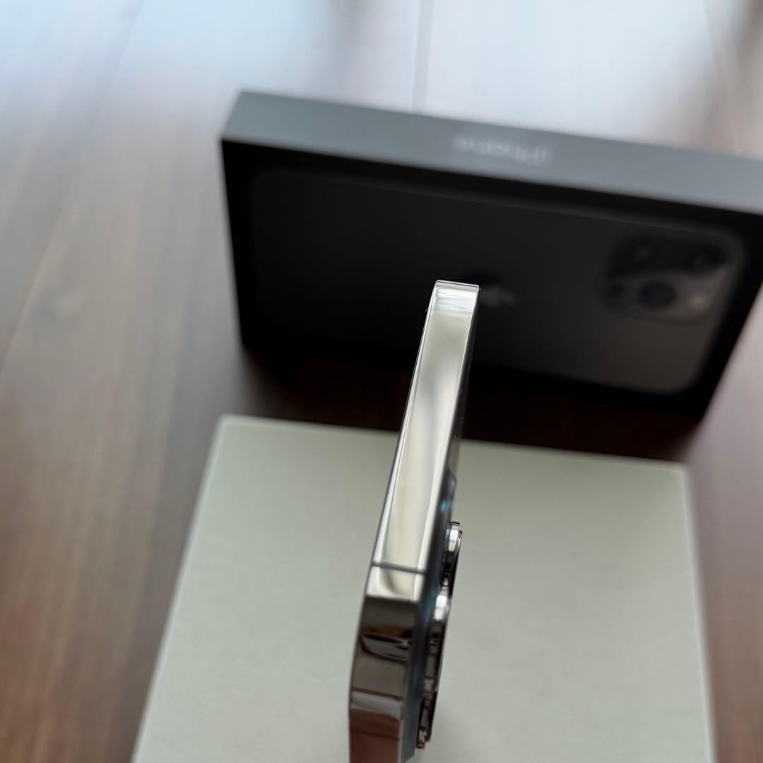 【美品】iPhone 13 Pro Max 256GB グラファイトSIMフリー